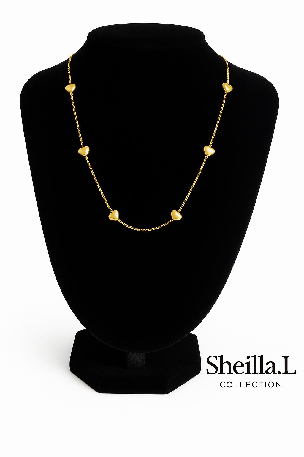 18k Gold Dainty Heart Necklace