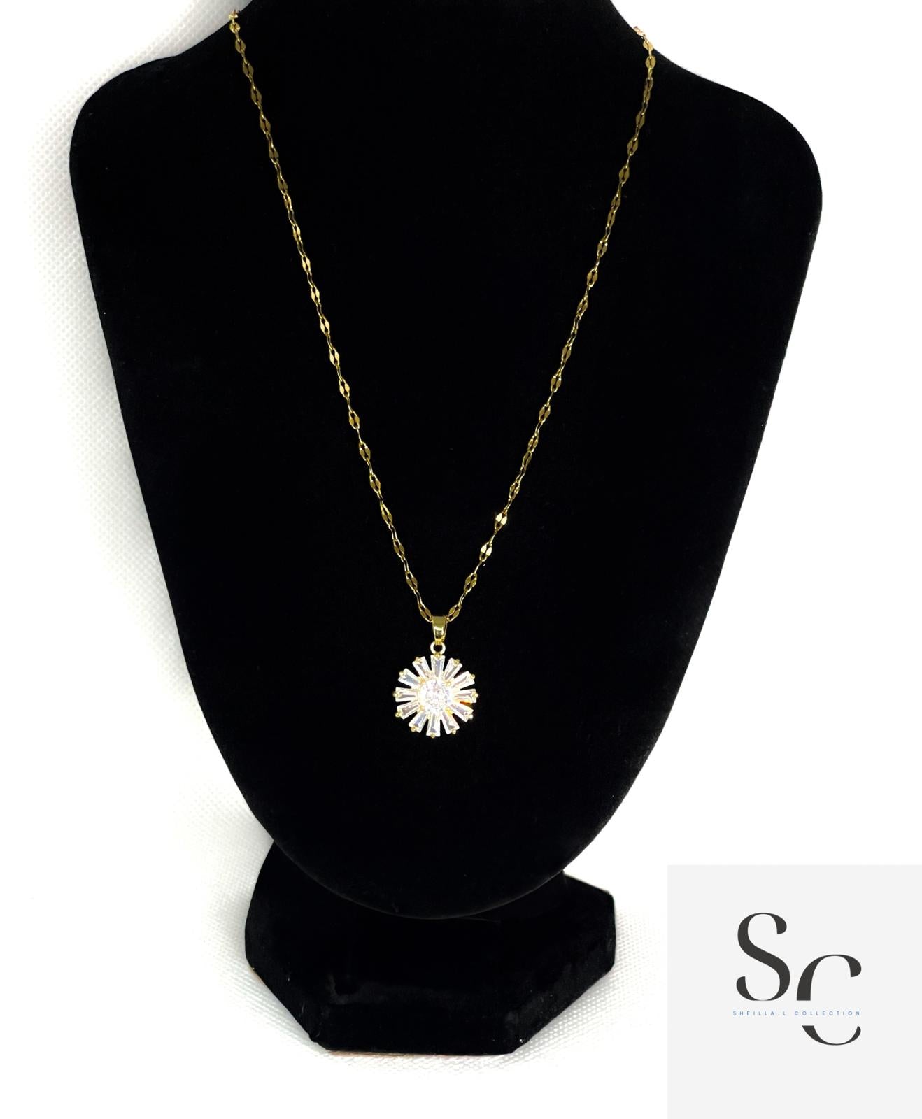 18K Gold Radiant Sunburst Pendant Necklace