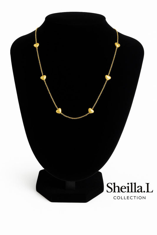 18k Gold Dainty Heart Necklace
