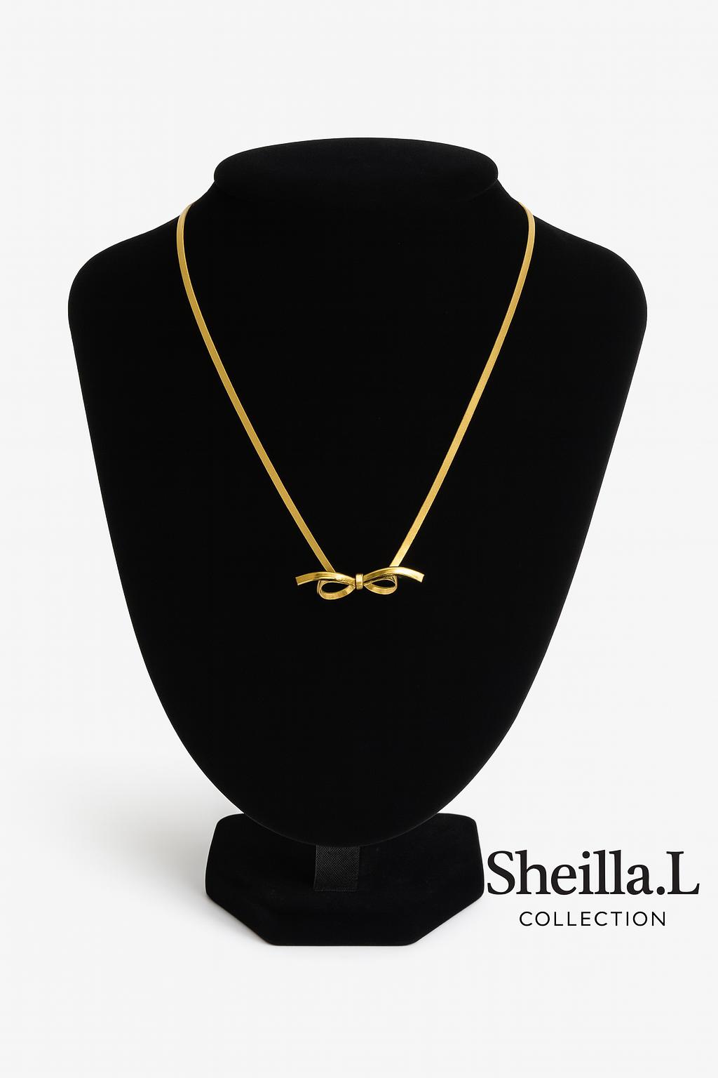 18K Gold Sleek Ribbon Necklace