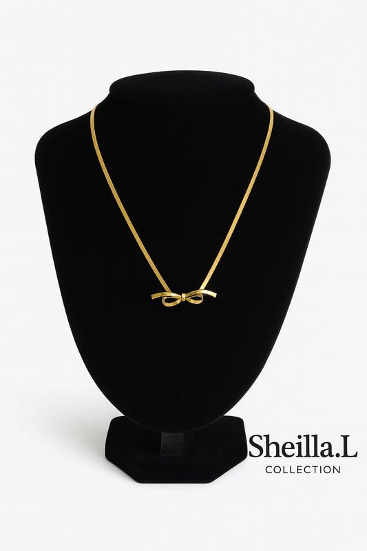 18K Gold Sleek Ribbon Necklace