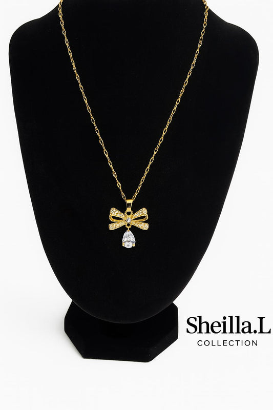 18k Gold Bow Pendant Necklace