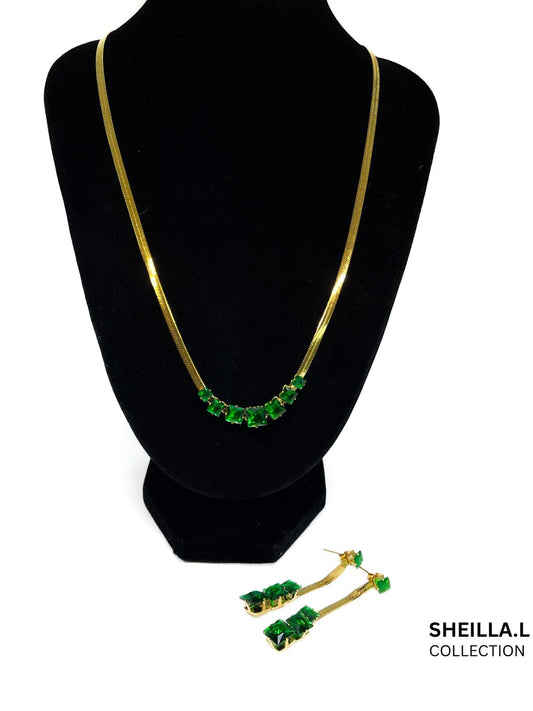 Emerald Green Stone Necklace & Drop Earring Set