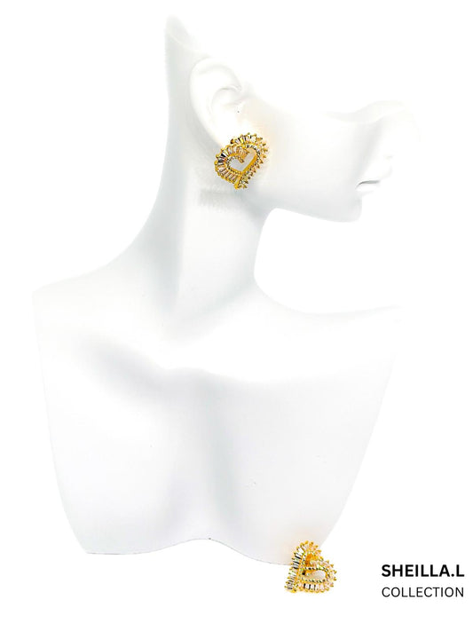 18k Gold Petite Heart Earrings