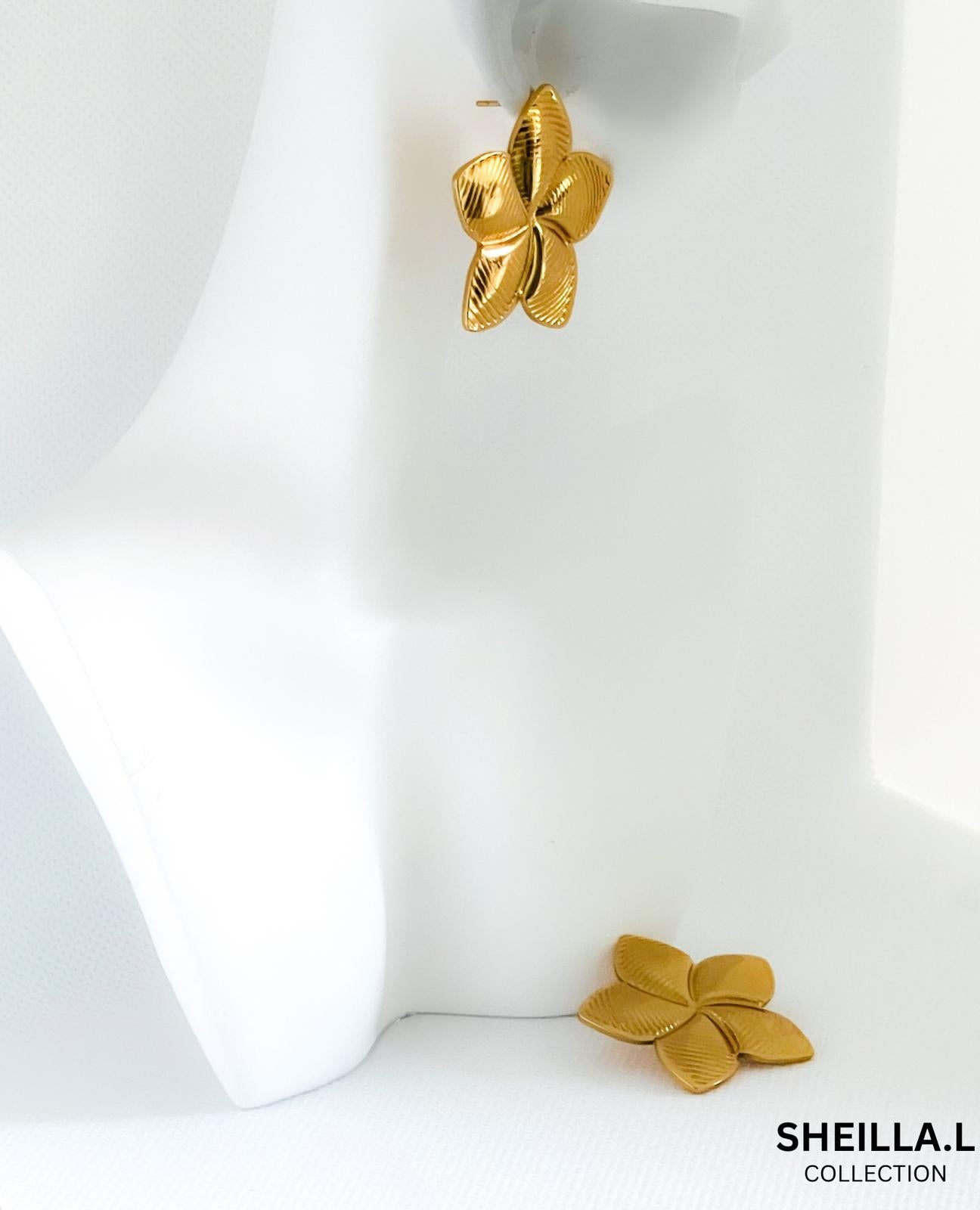 18K Gold Plated Floral Stud Earrings – Stainless Steel