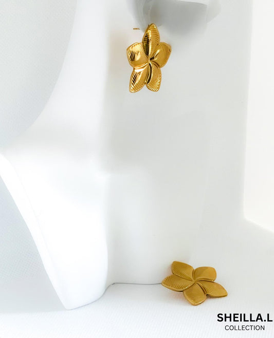 18K Gold Plated Floral Stud Earrings – Stainless Steel